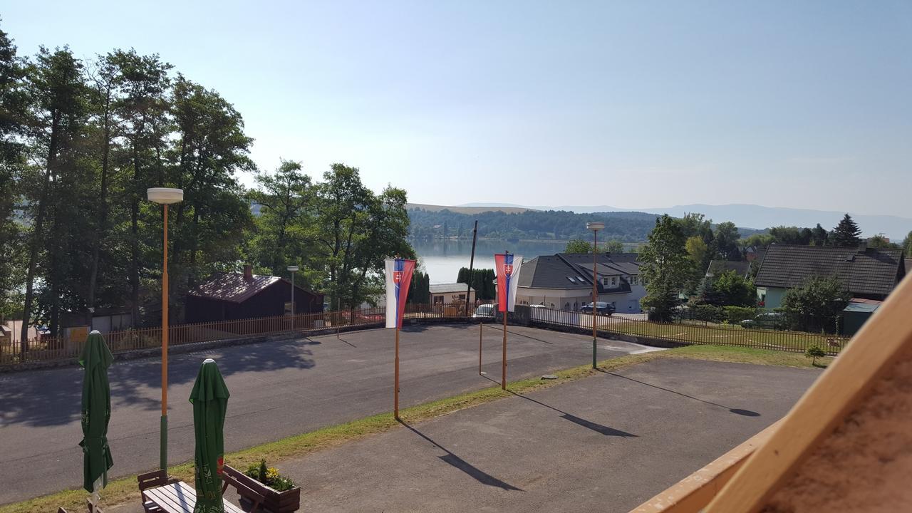 Hotel Banik Nitrianske Rudno Экстерьер фото