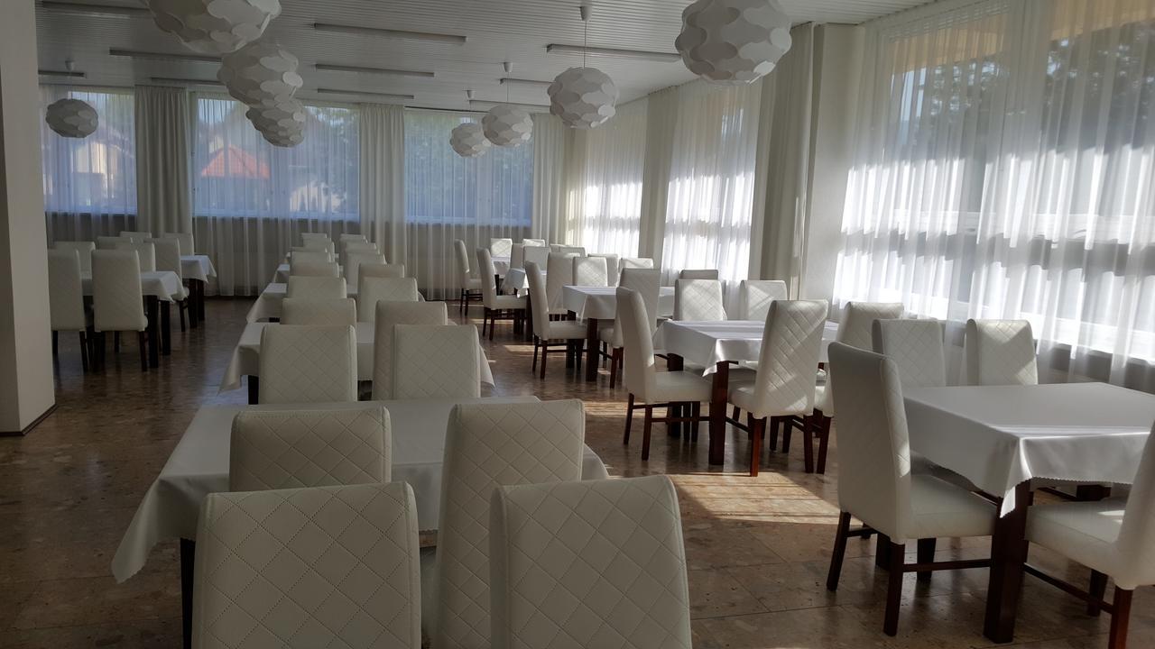 Hotel Banik Nitrianske Rudno Экстерьер фото
